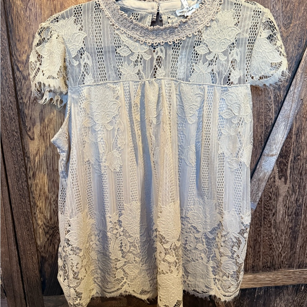 Elegant Mocha Cream Lace Top - Size L